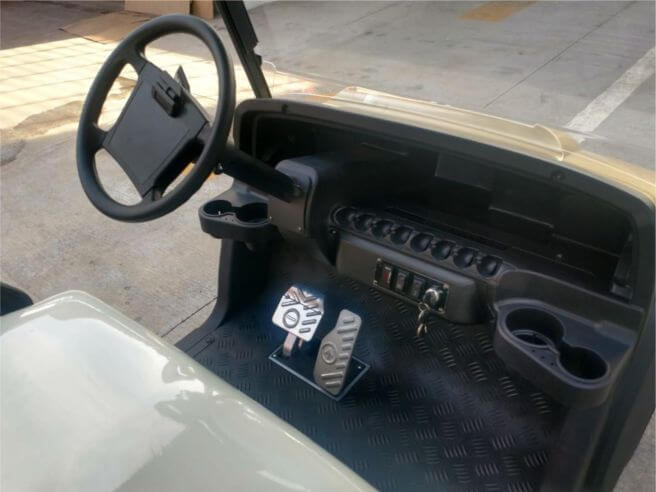 Carro de golf interior 4 pasajeros